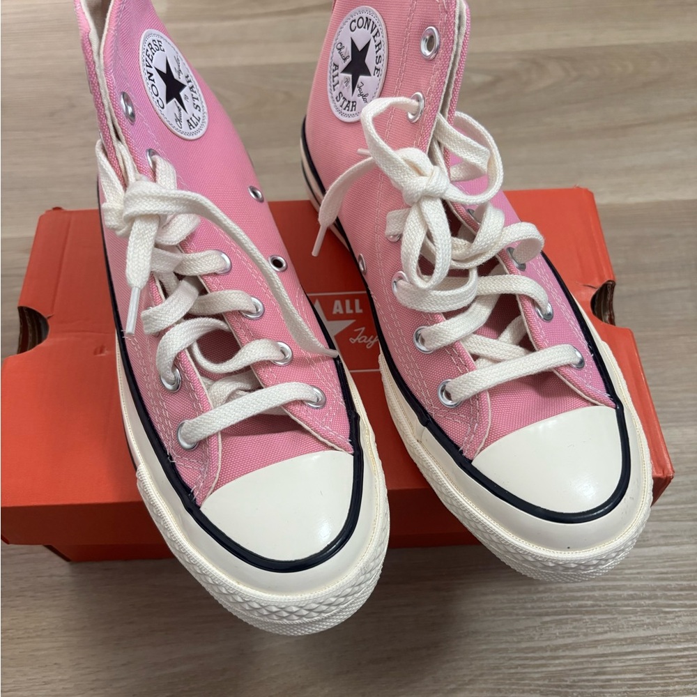 Converse Classic High Tops Sneakers in Amber Pink - Picture 3 of 9